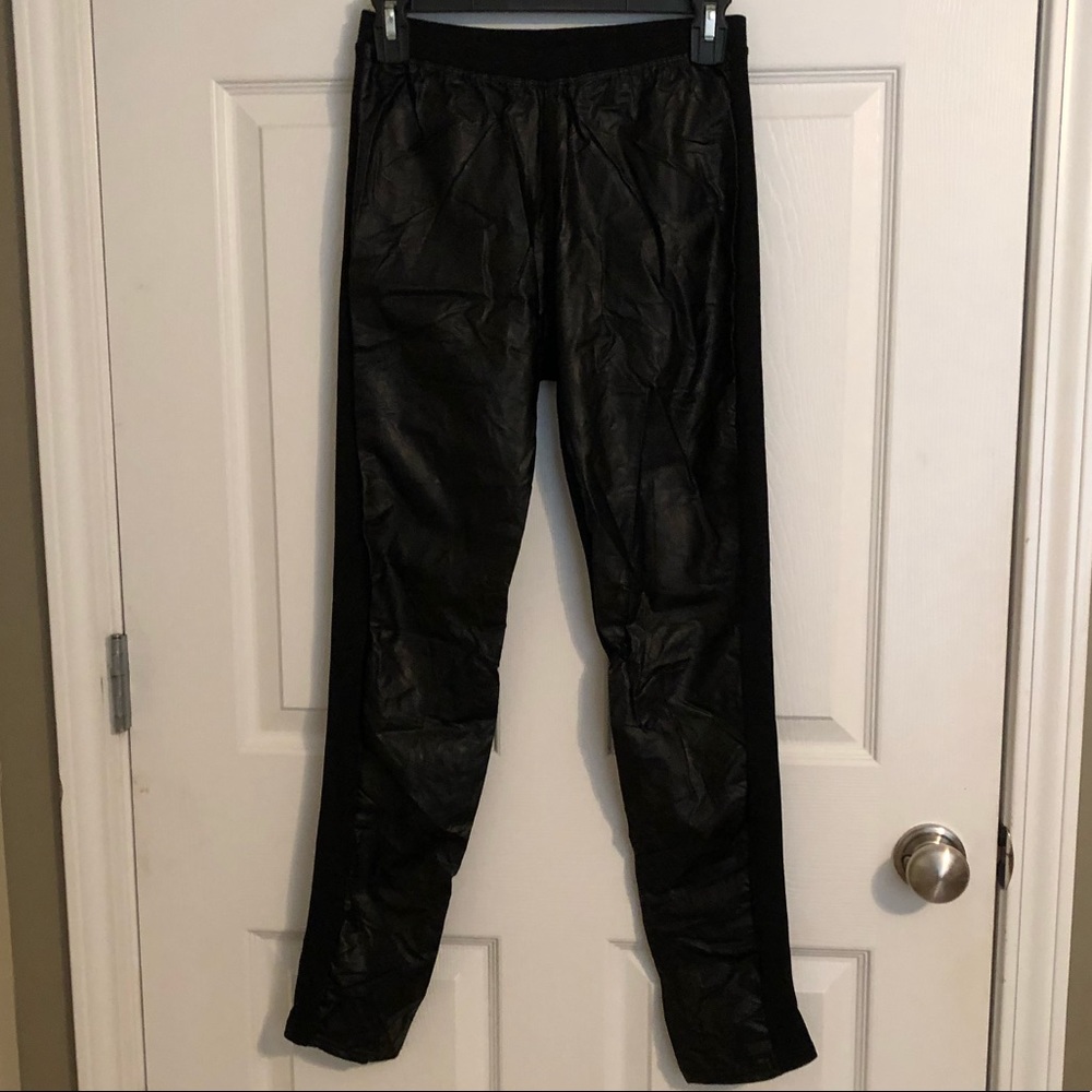 Leather leggings